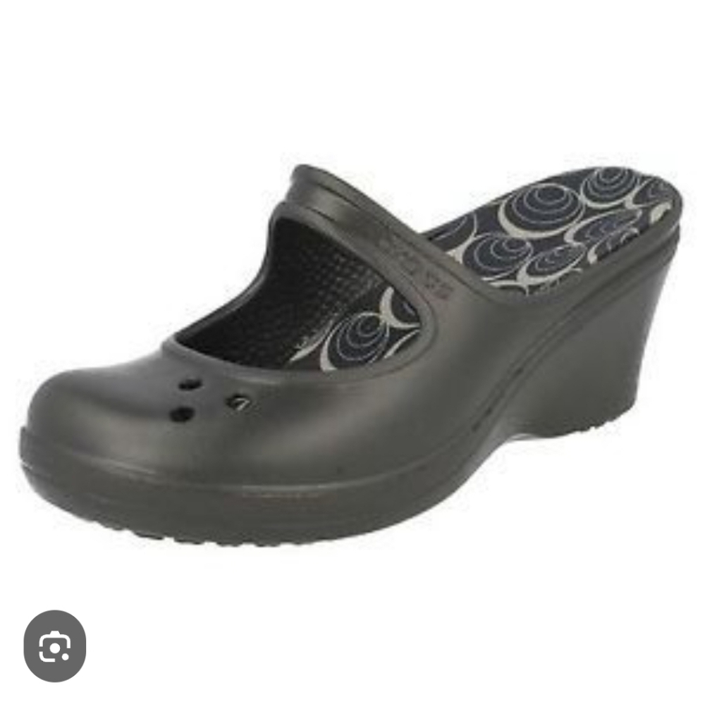 Size 9 Crocs Black Women's Slip On clogs Wedges Shoes